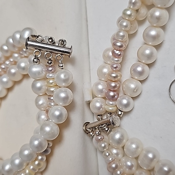 Freshwater pearl necklace with bracelet and earrings in 925 silver - Picture 3 of 5